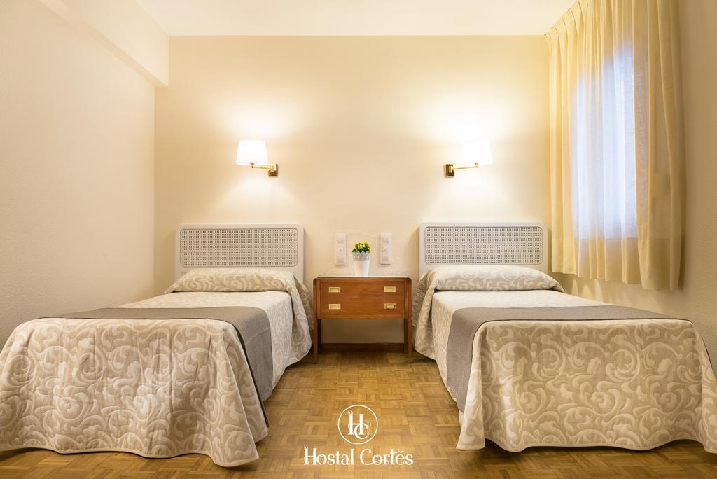 Hostal Cortes Cuenca  Luaran gambar